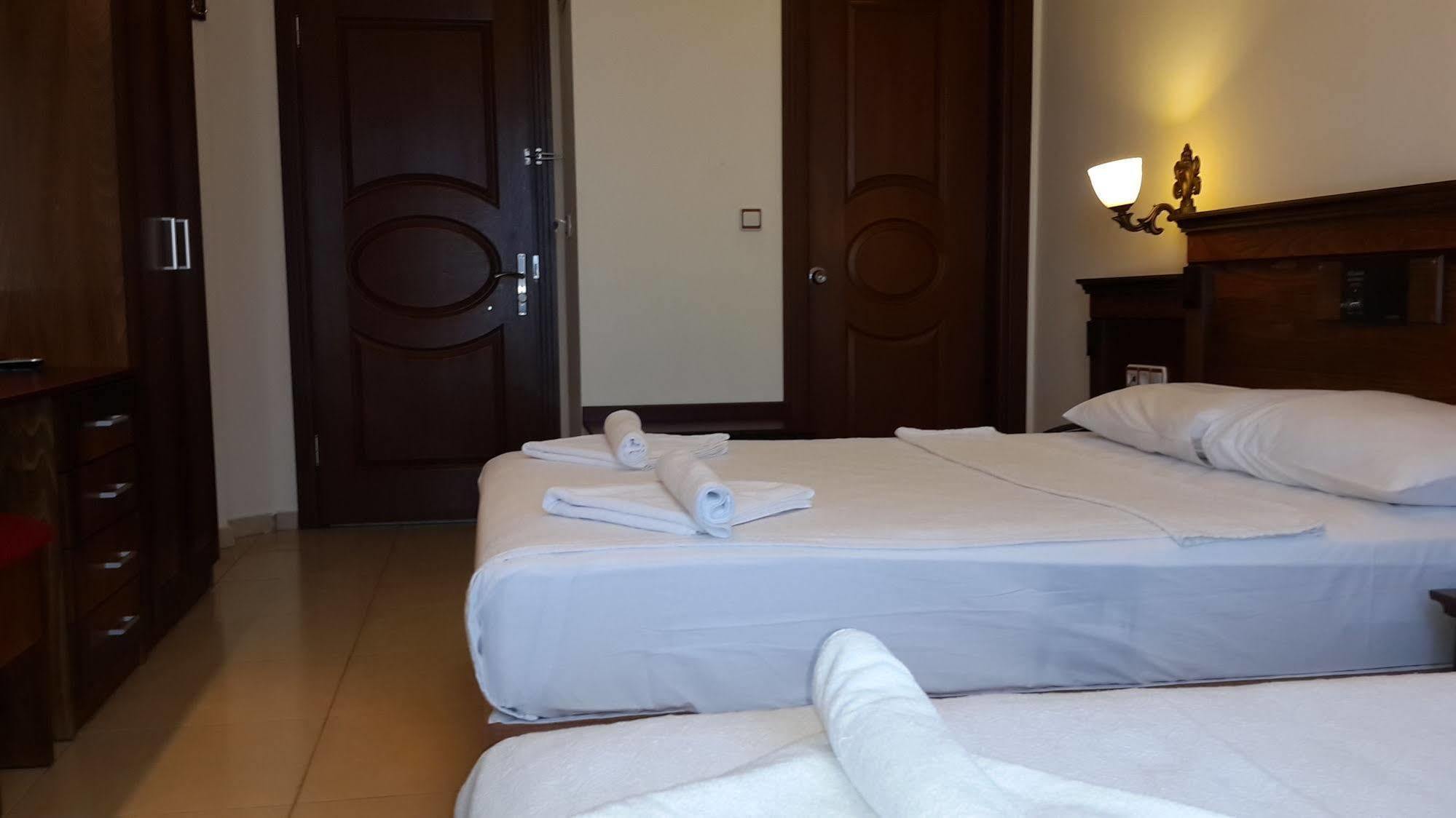 Adaburnu Golmar Hotel Emecik Exterior photo